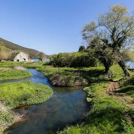Rural Istrian Katarina On Relaxing Location Nyaraló *
