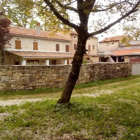 Rural Istrian Katarina On Relaxing Location